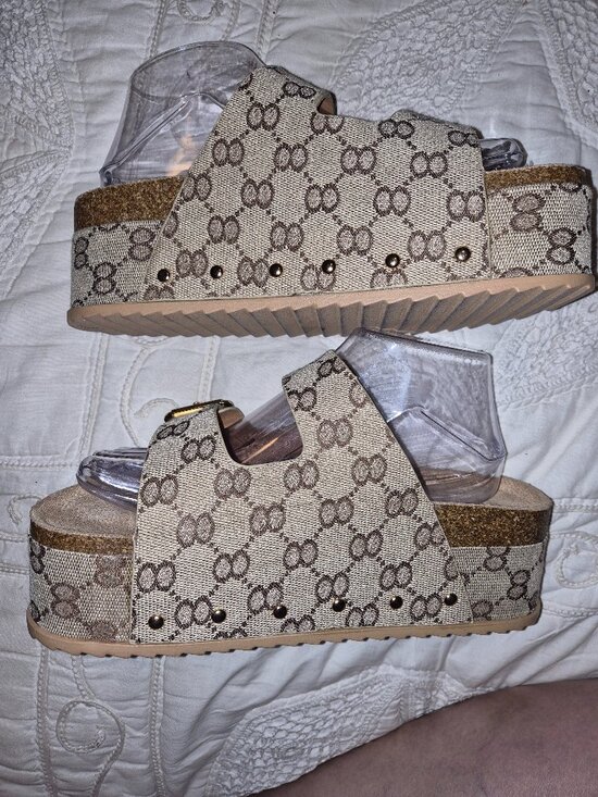 Rouge Shoes - Rogue Platform Sandles